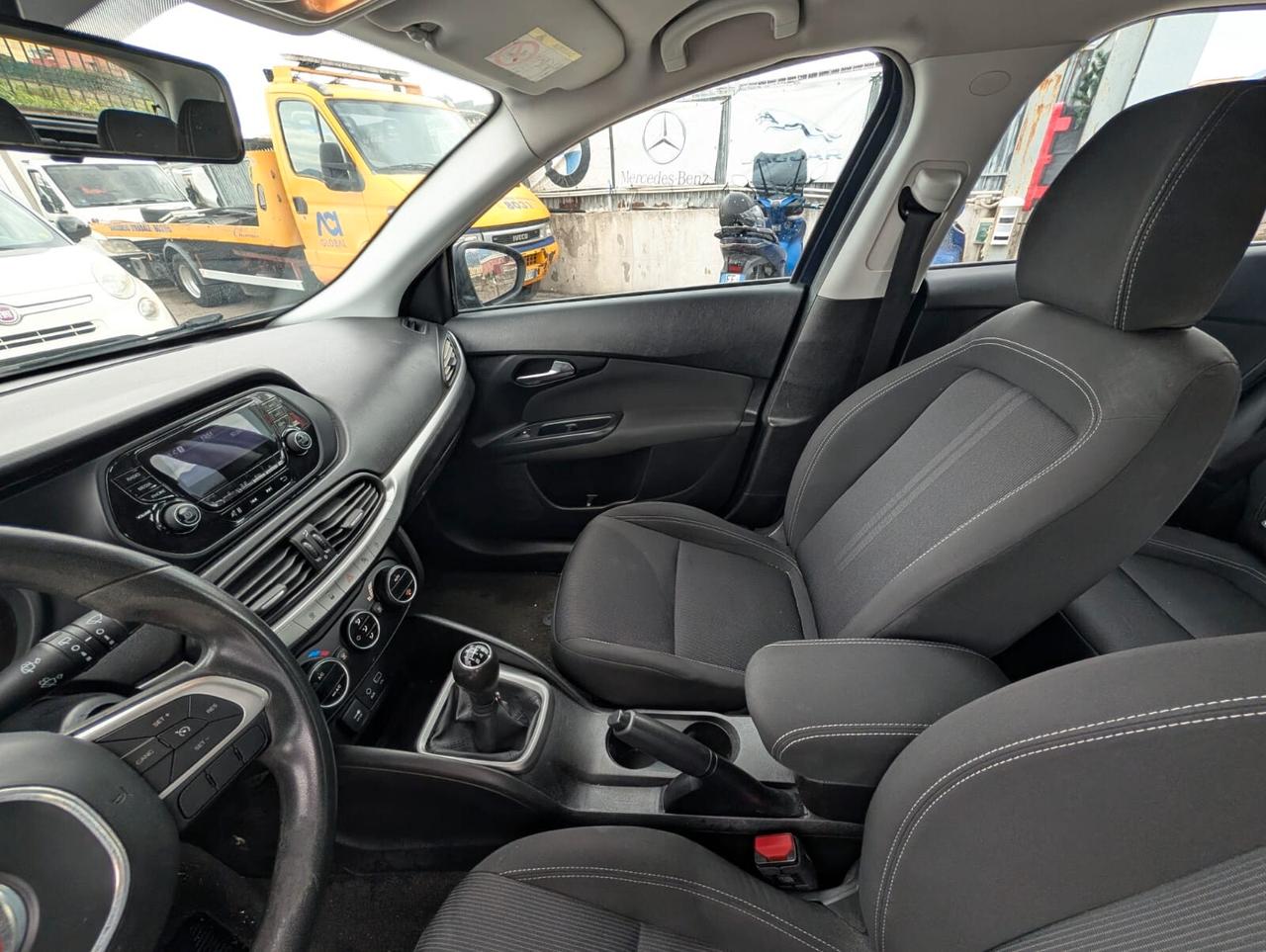 Fiat Tipo 1.3 Mjt S&S 5 porte Easy