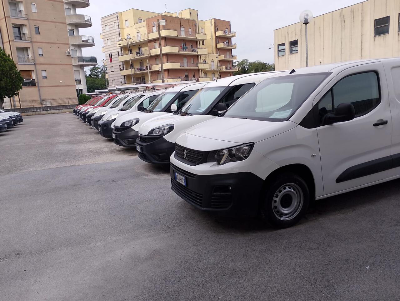 Fiat Fiorino 1.3 MJT 95CV Adventure 2 posti