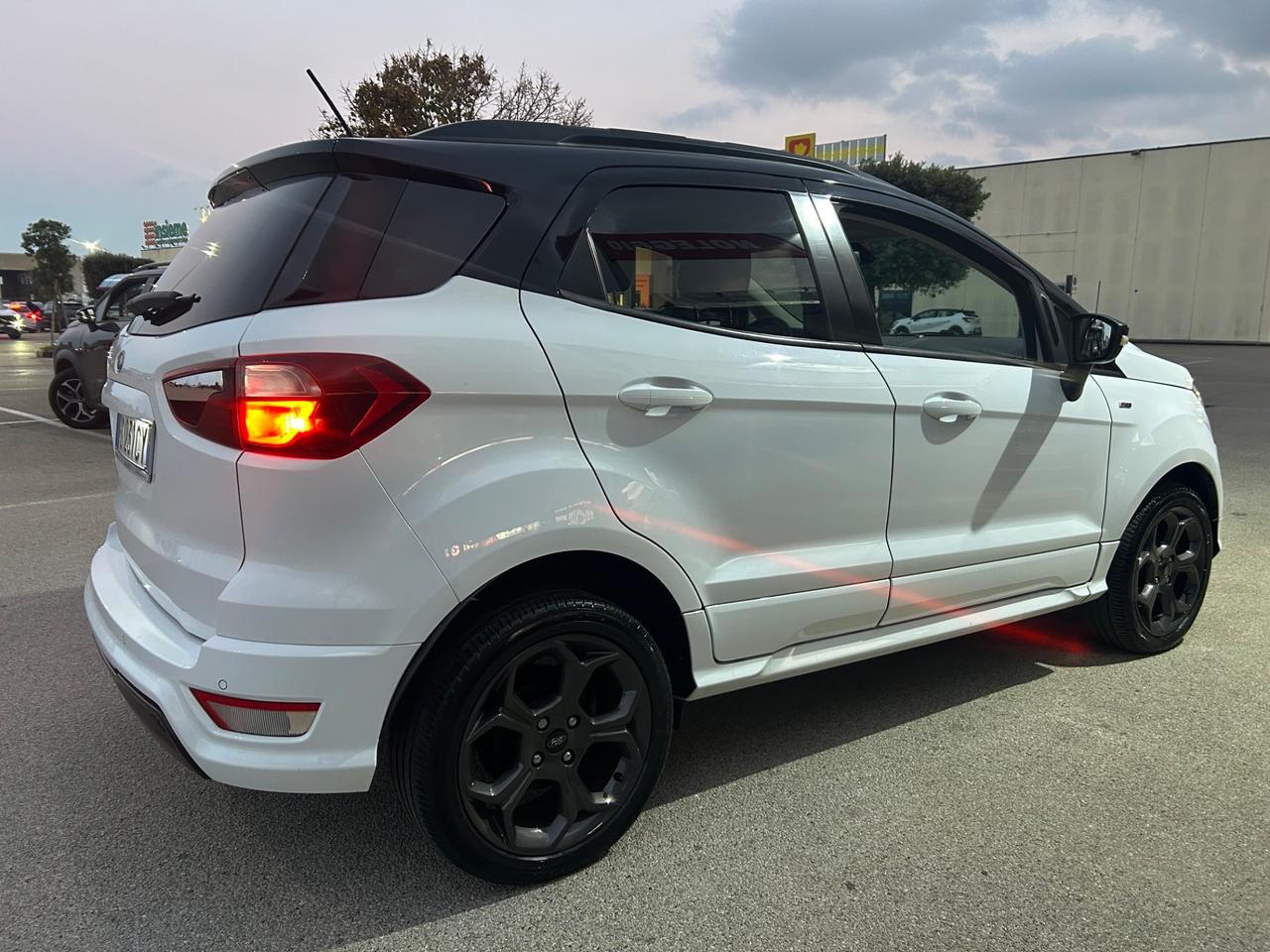 Ford EcoSport 1.5 100CV ST-Line 2018 nuova