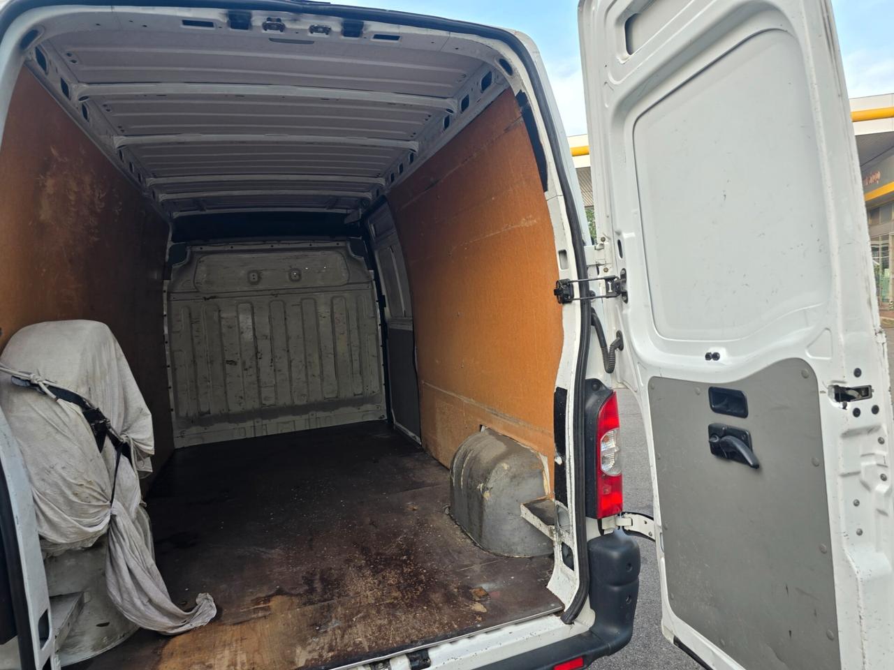 Renault Master T28/120 2.5 dCi PC-TN Furg. Gene.
