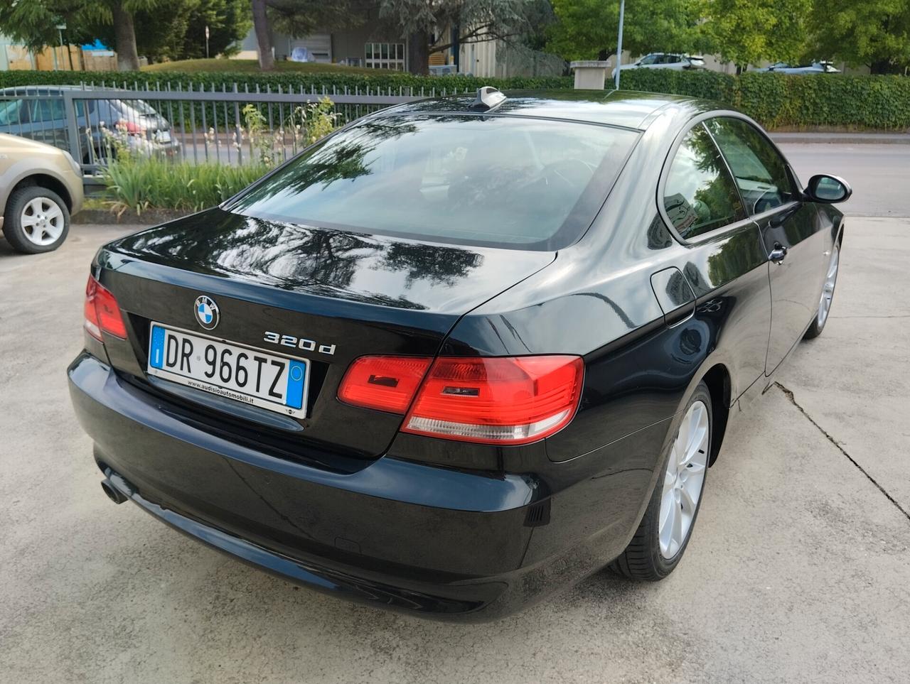 Bmw 320d cat Coupé Attiva