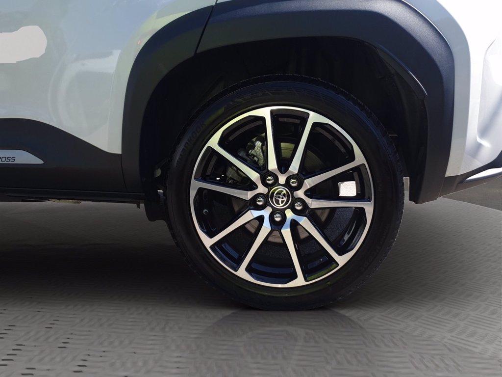 TOYOTA Yaris cross 1.5h gr sport fwd 116cv e-cvt del 2022
