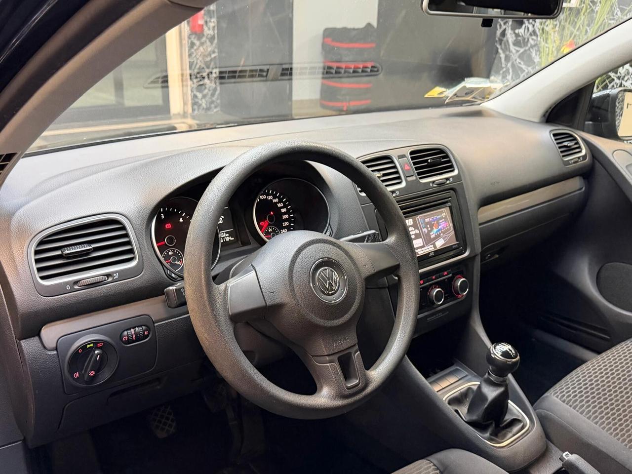 Volkswagen Golf 1.6 TDI 5p.