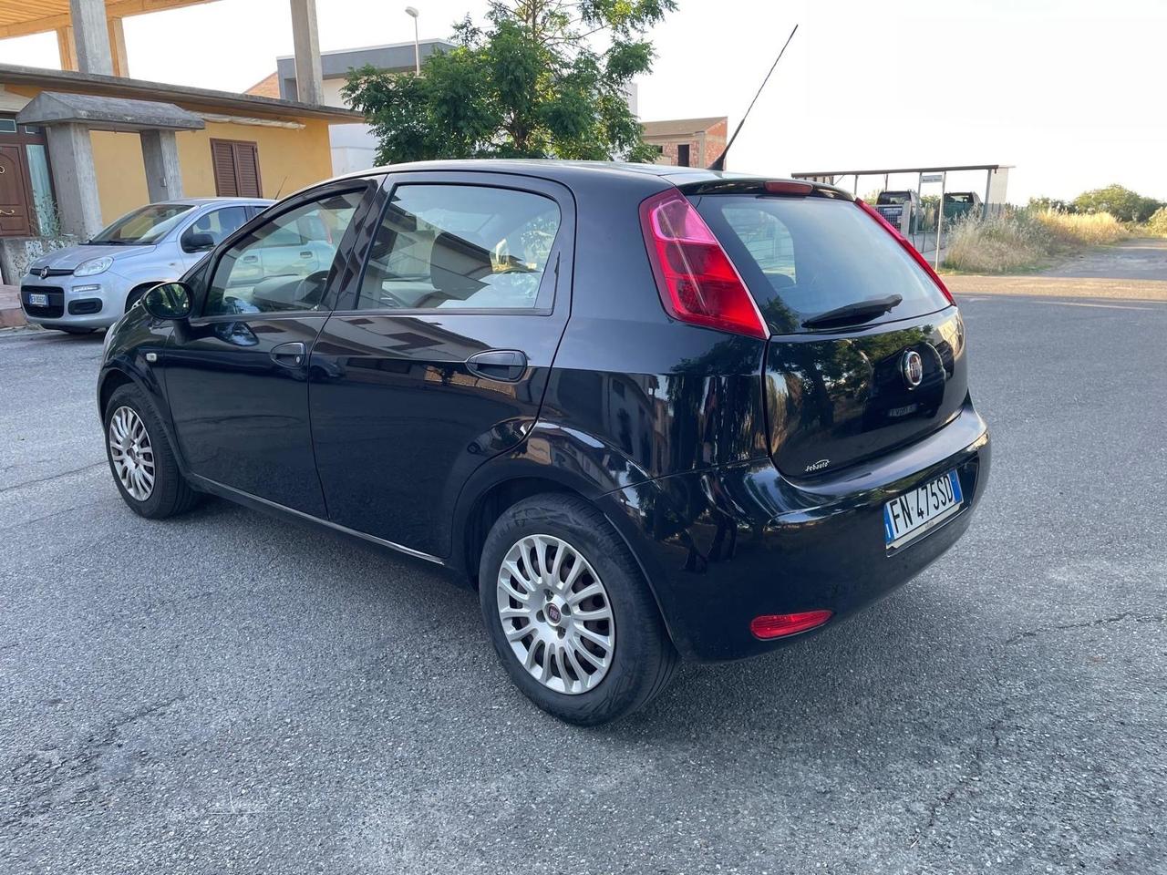 Fiat Punto 1.2 8V 5 porte Street