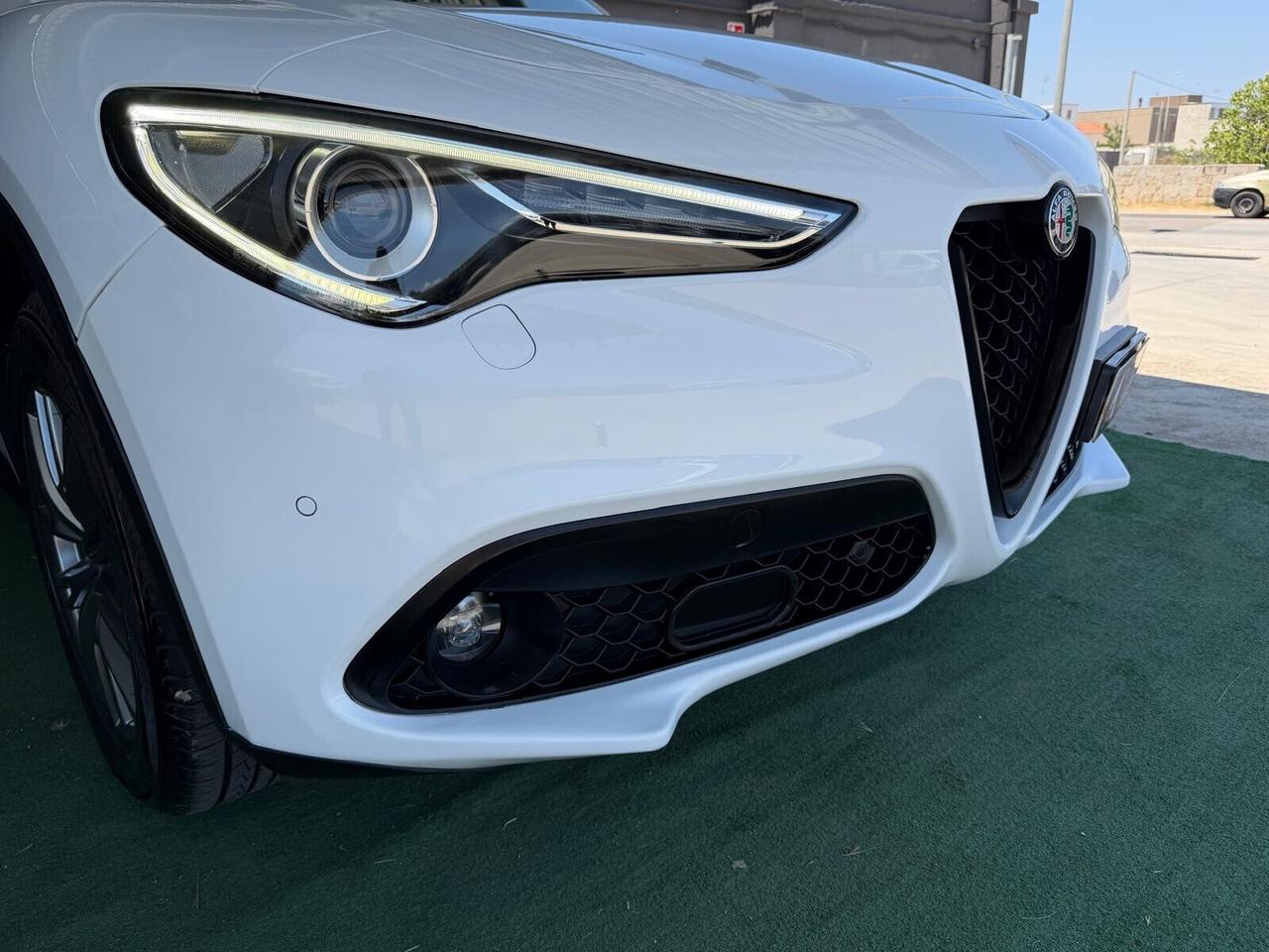 Alfa Romeo Stelvio 2.2 Turbodiesel 210 CV AT8 Q4 Executive