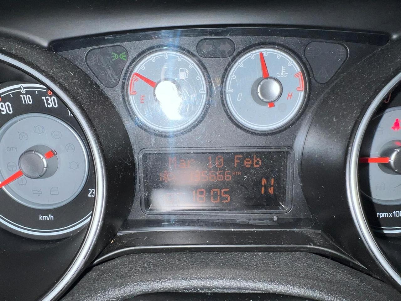 Fiat Punto Evo 1.4 5 porte CAMBIO AUTOMATICO