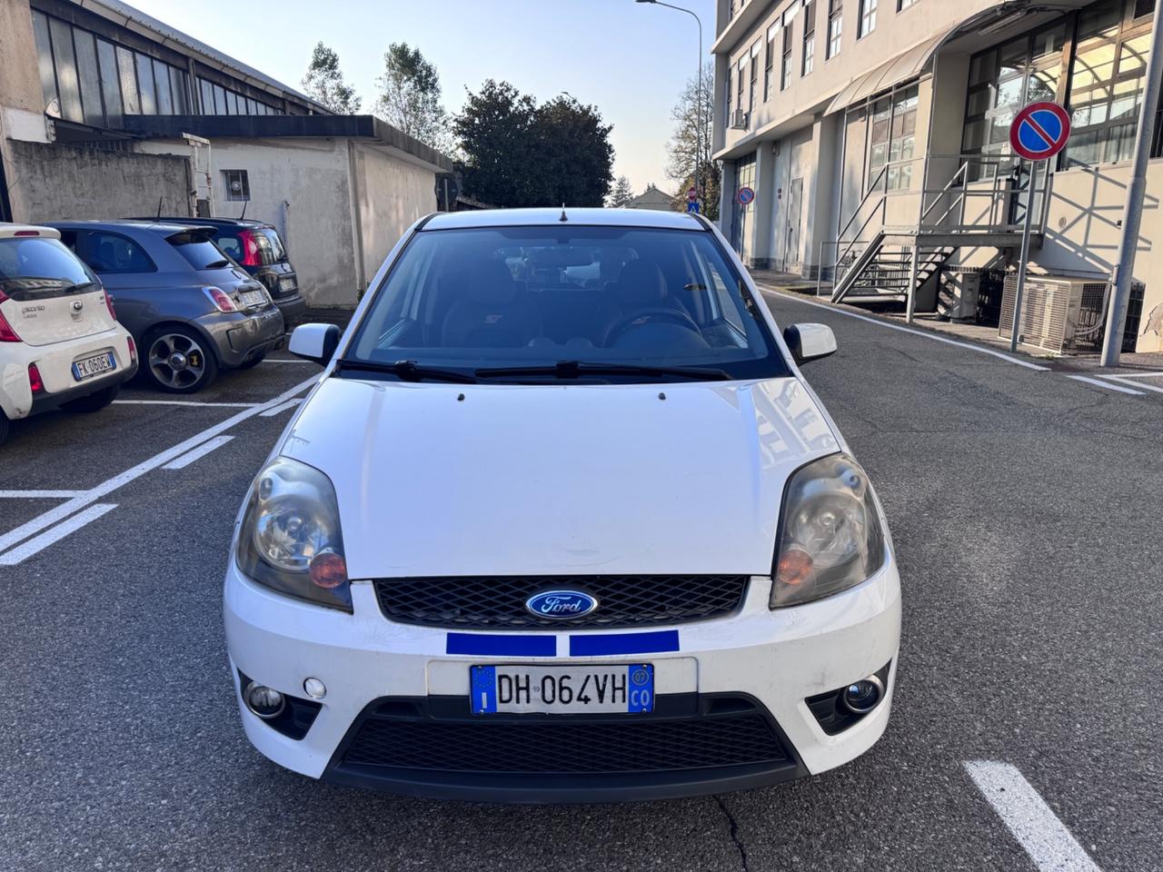 Ford Fiesta 2.0 150cv 16V 3p. ST