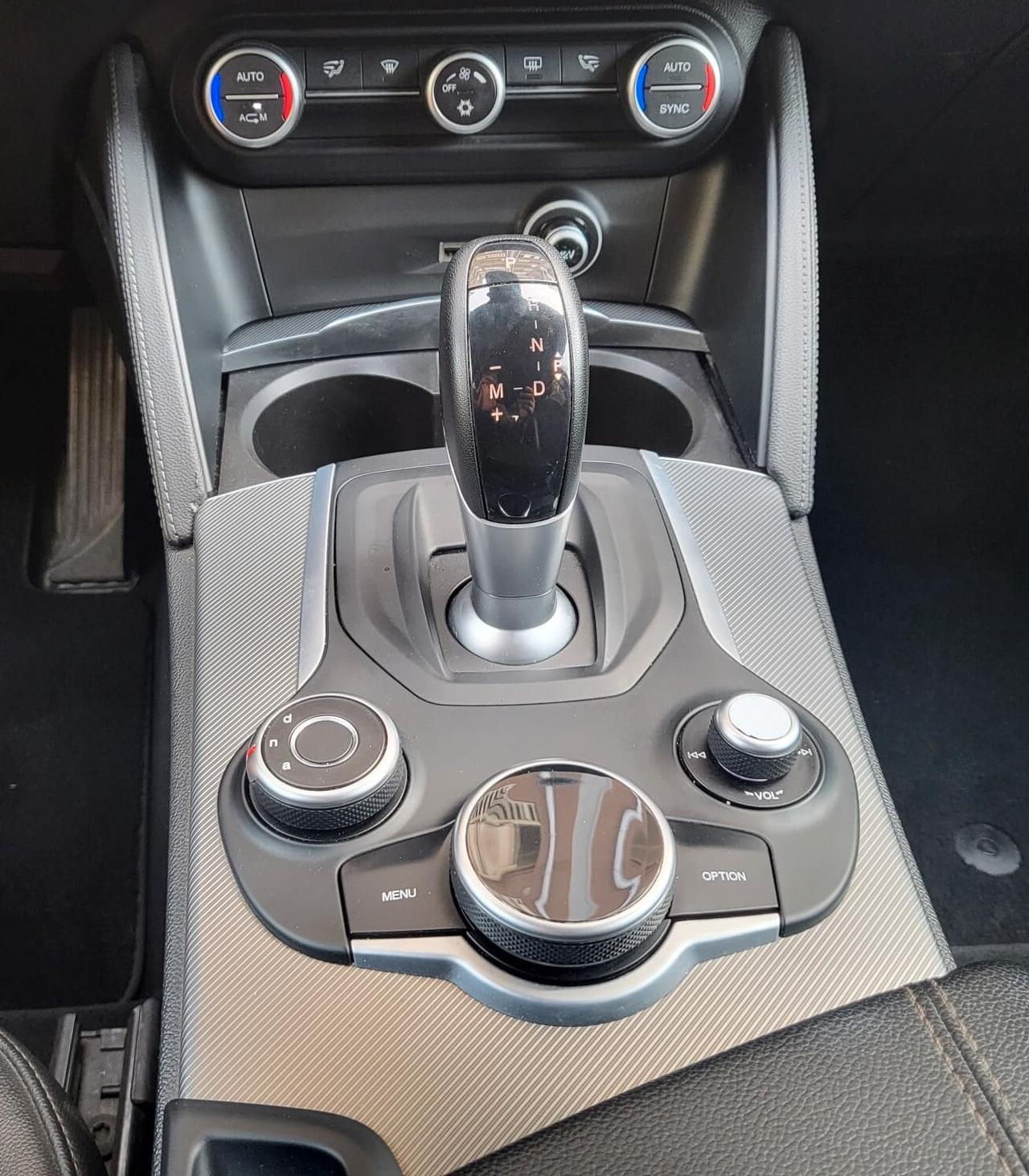 Alfa Romeo Stelvio 2.2 Turbodiesel 180 CV AT8 Q4 Executive