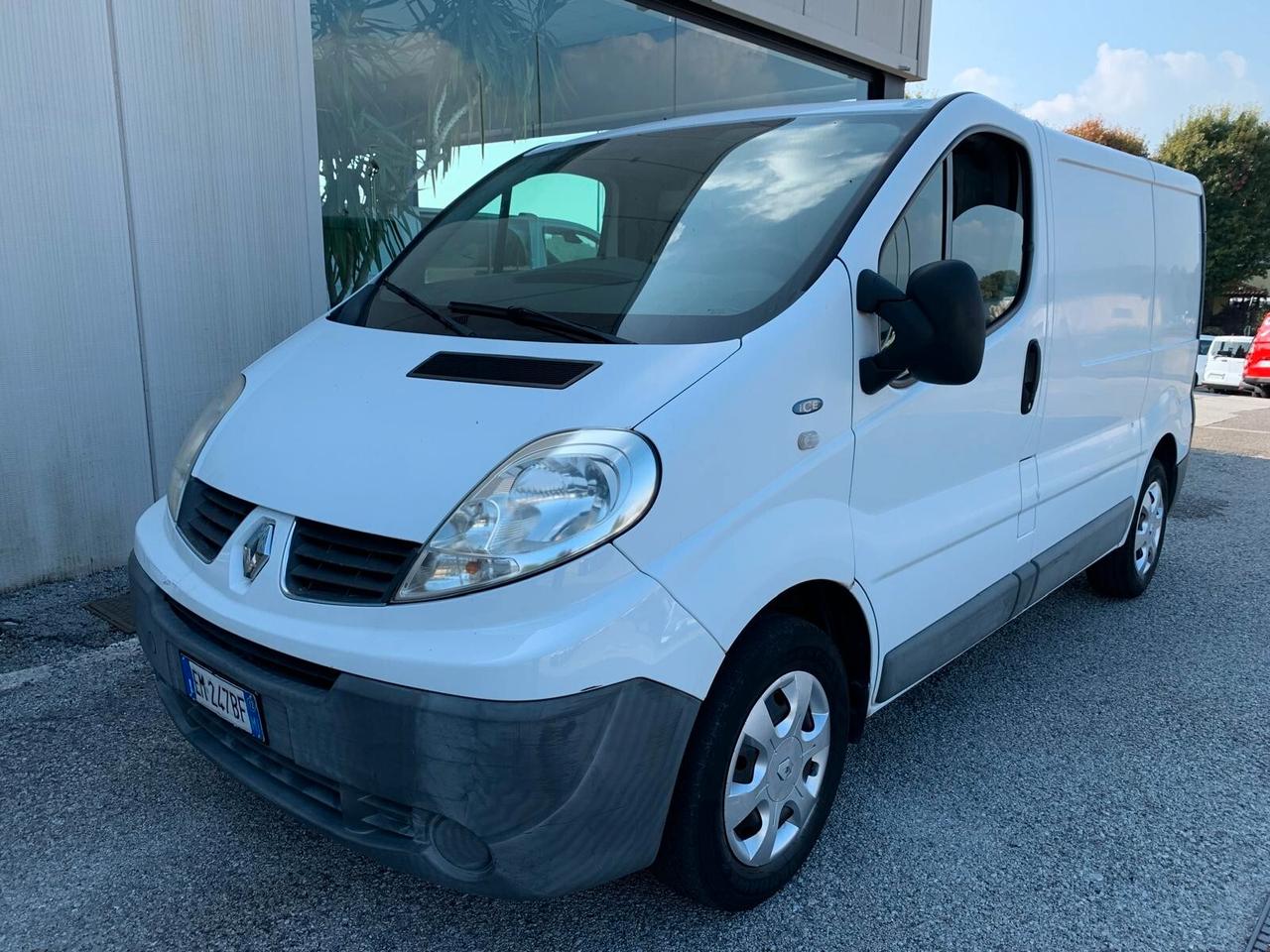 Renault Trafic T29 2.0 dCi/115 PC-TN Furgone DPF