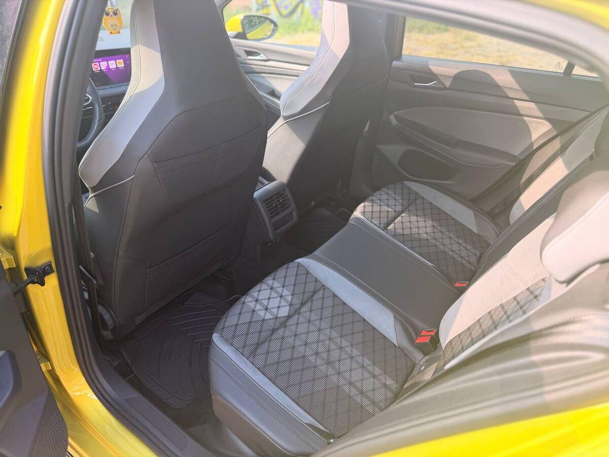 Volkswagen Golf 1.5 etsi evo R-Line 150cv dsg