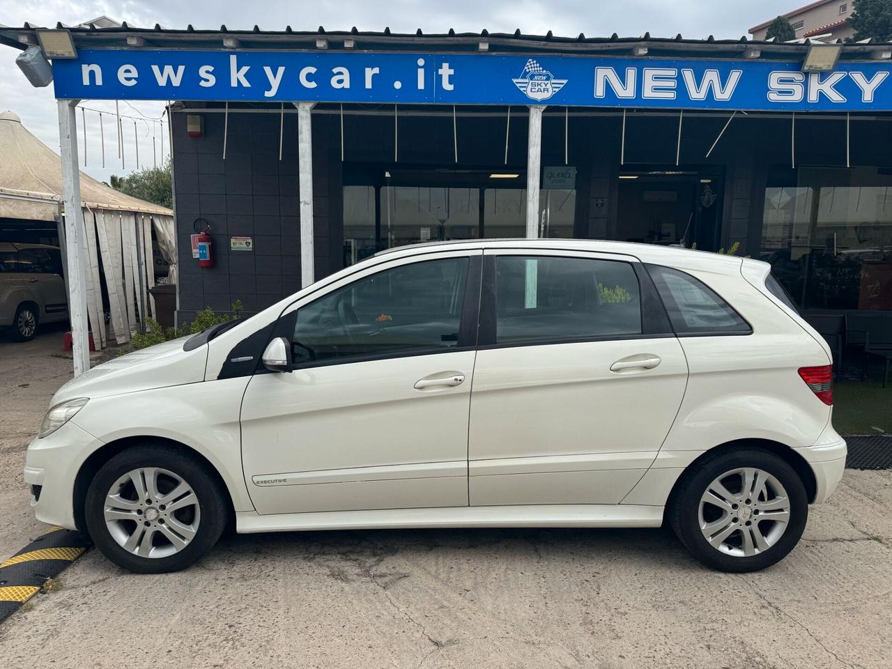 Mercedes-benz B 180 BlueEFFICIENCY Executive