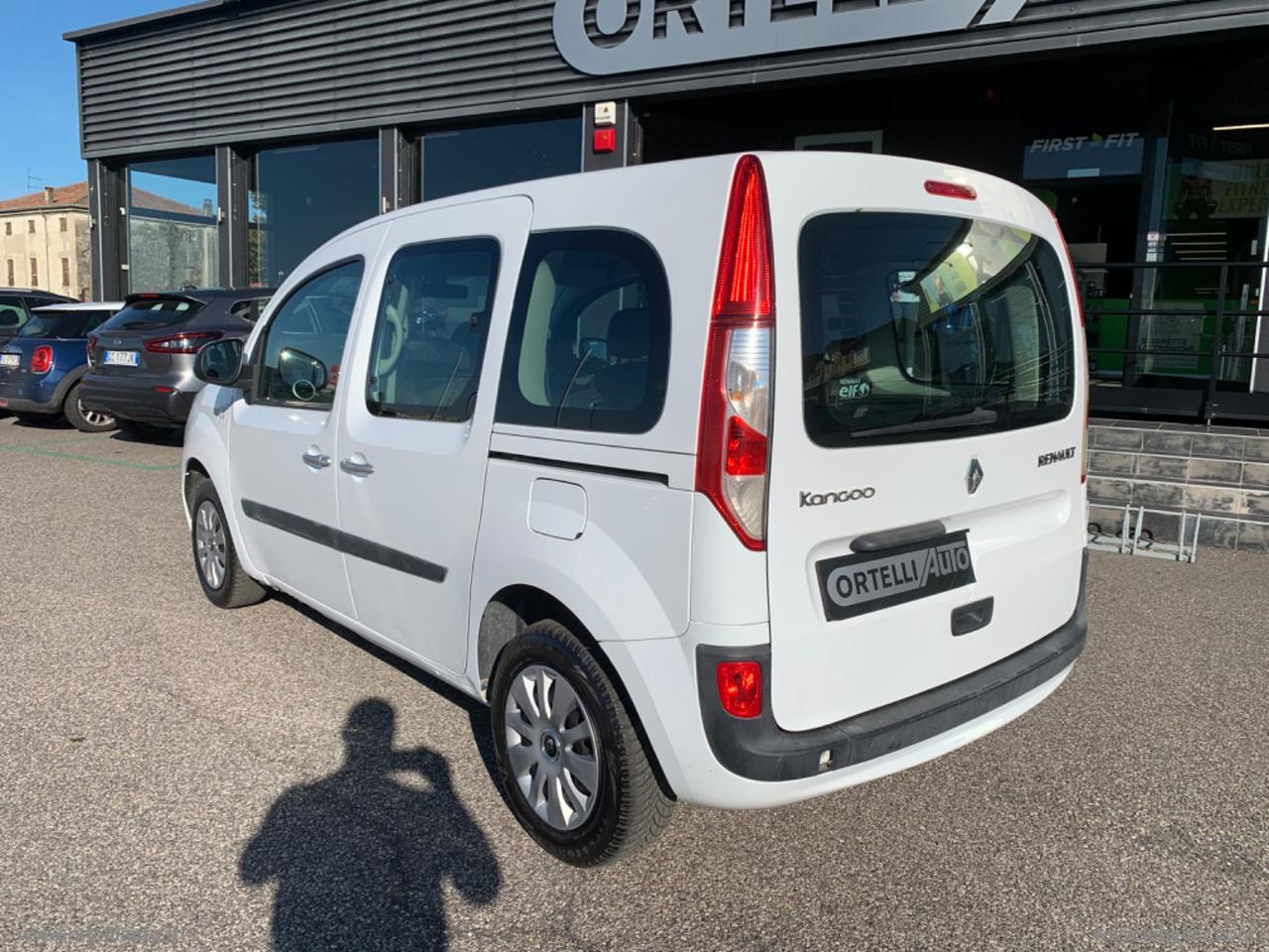 RENAULT Kangoo 1.5 dCi 90 CV 5p. S&S Life IVA ESPOPSTA