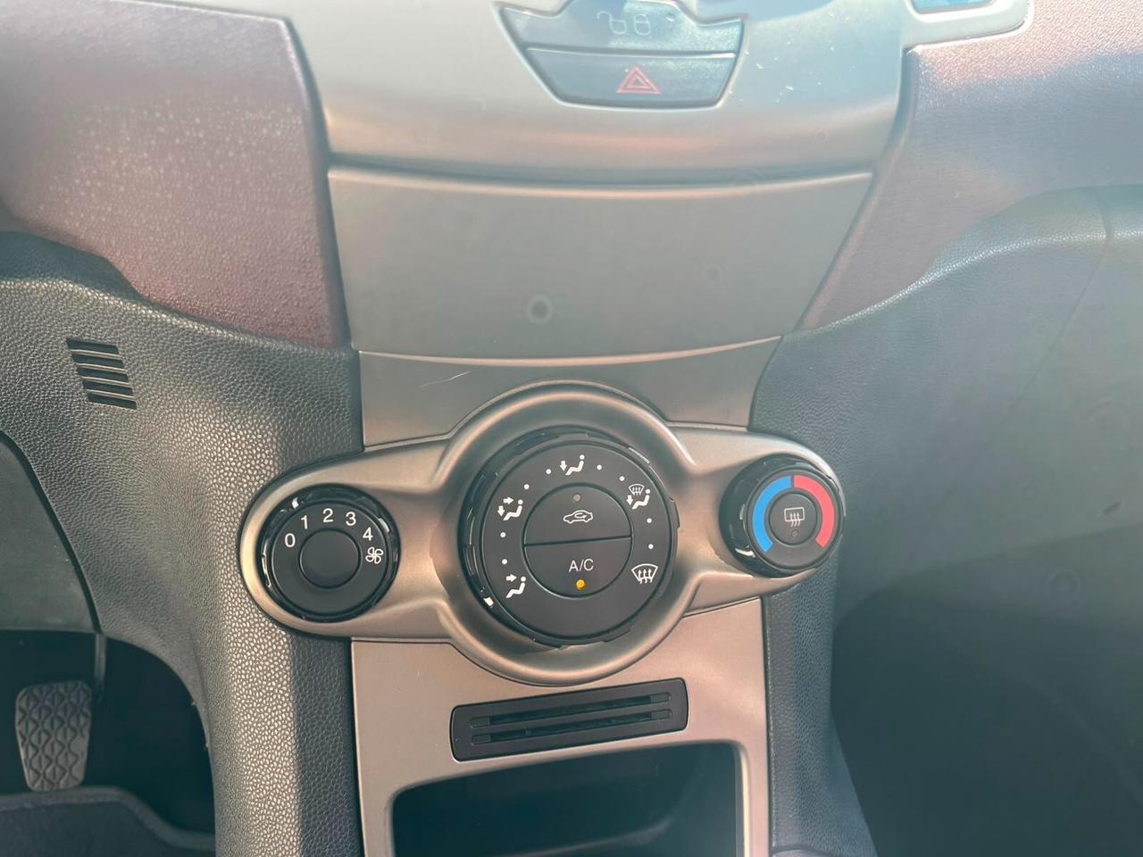 Ford Fiesta 1.4 TDCi - IDEALE X NEOPATENTATI - 2008
