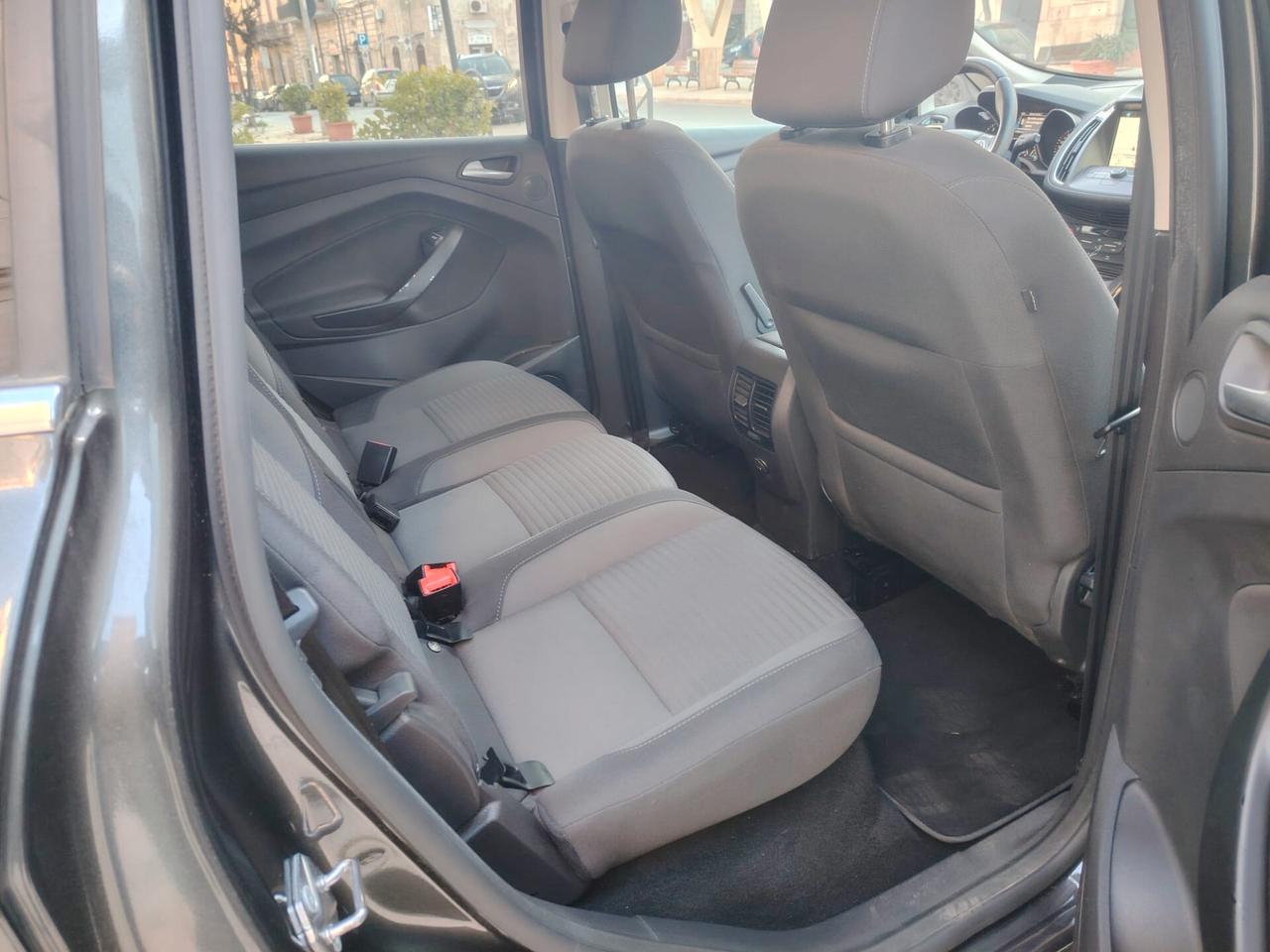 Ford C-Max 1.6 120CV GPL Titanium