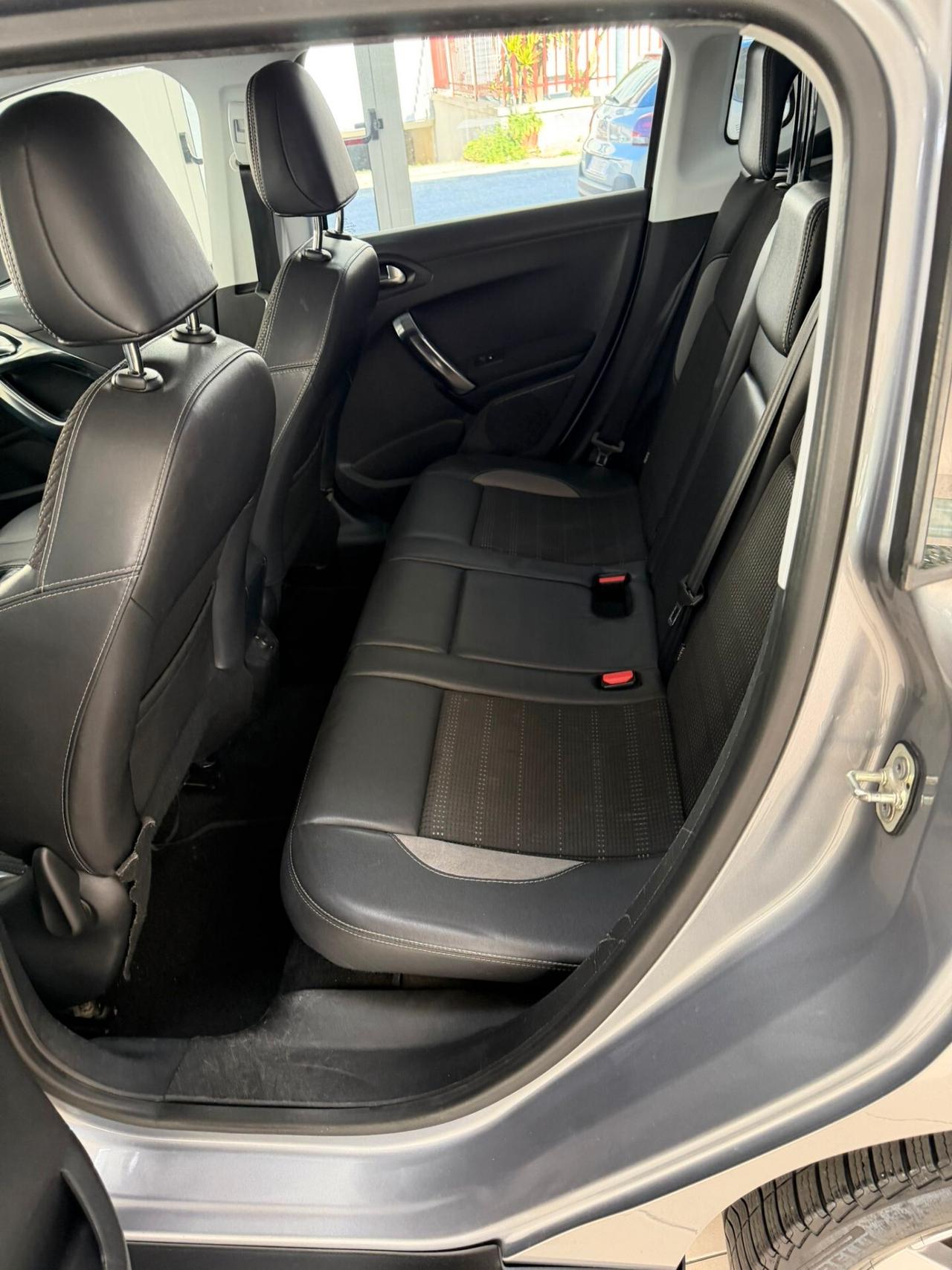 Peugeot 2008 1.6 e-HDi 92 CV Stop&Start ETG6 Allure