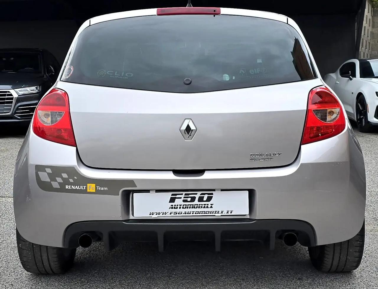 Renault Clio 2.0 16V 200CV 3 porte RS - Vettura di interesse Storico e Collezionistico