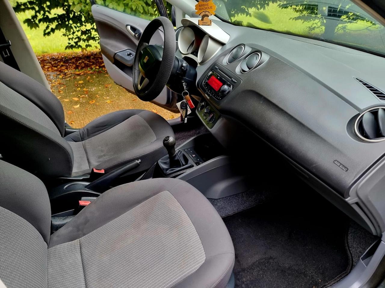Seat Ibiza 1.6 TDI 90cv Sport ADATTA A NEOPATENTATI