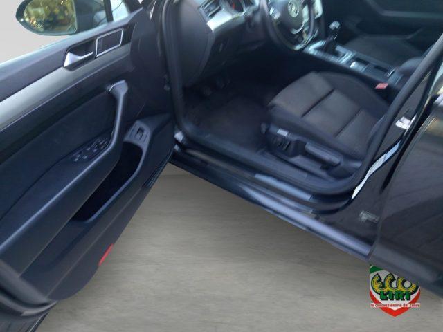 VOLKSWAGEN Passat Variant 1.6 TDI SCR Business BMT