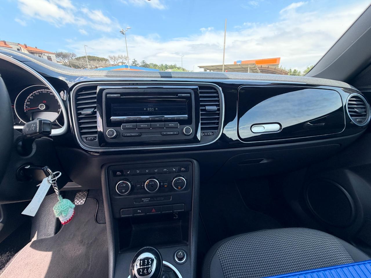 Volkswagen Maggiolino Cabrio 1.4 TSI Sport BlueMotion Technology