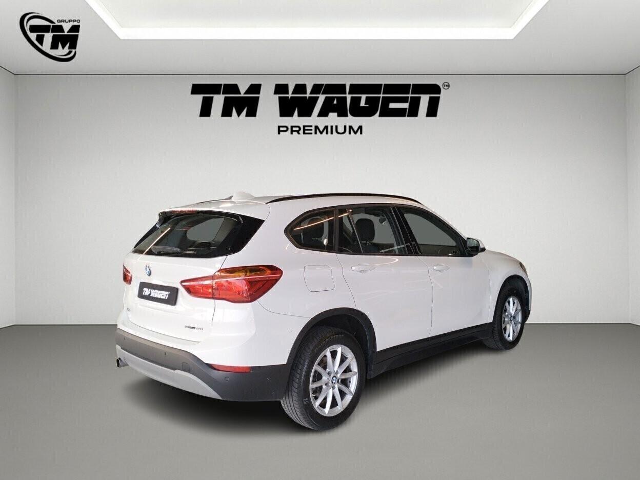 BMW X1 sdrive18i 140cv auto