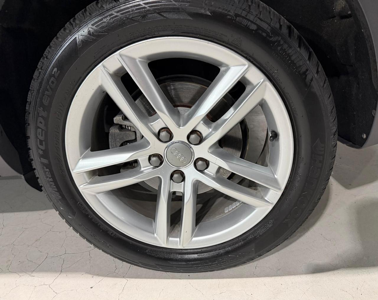 Audi Q3 4x4+Automatico+Navigatore+Led