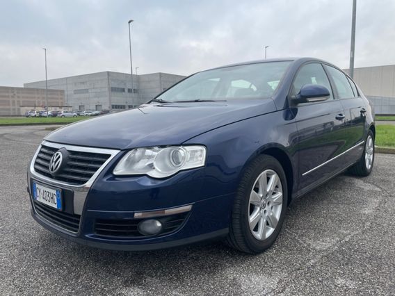 VW PASSAT BERLINA 2,0 TDI NAVI 2006