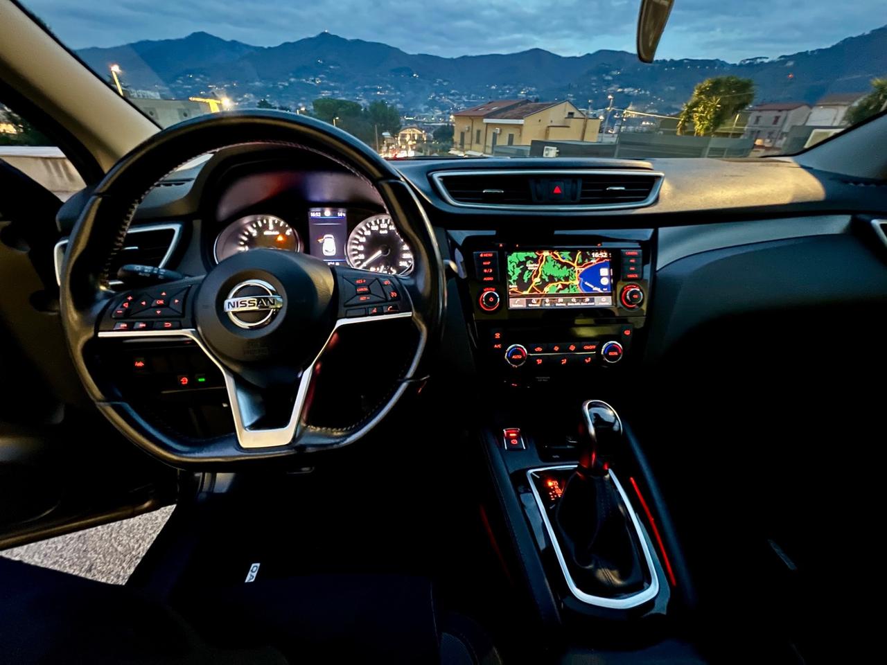 Nissan Qashqai 1.5 dCi Cambio Automatico Tekna Acc.Permute