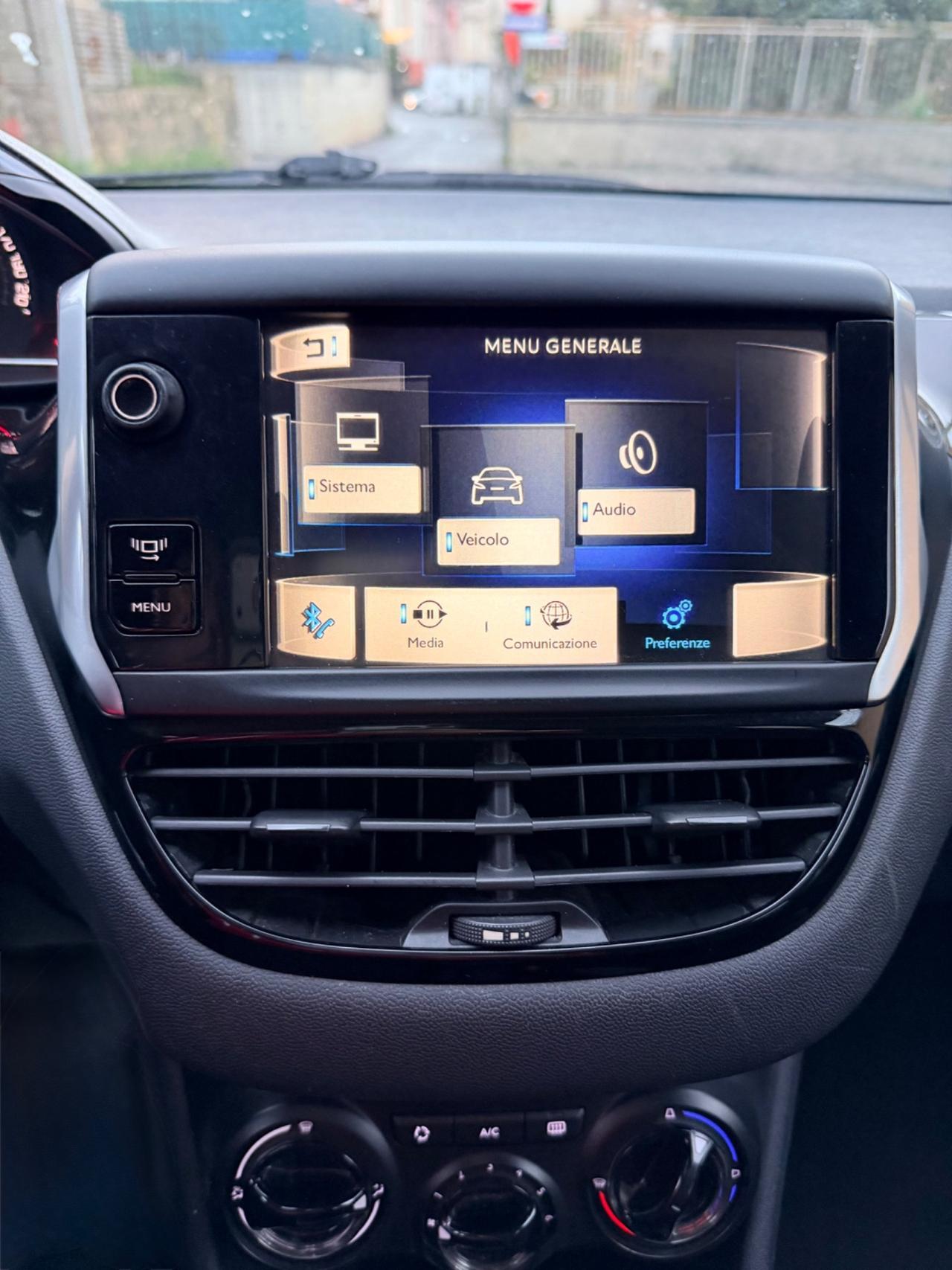 Peugeot 208 1.4 HDi 68 CV 5 porte Active