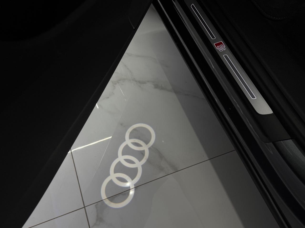 Audi Q8 50 TDI 286CV Quattro TipTronic Sport Full Opt