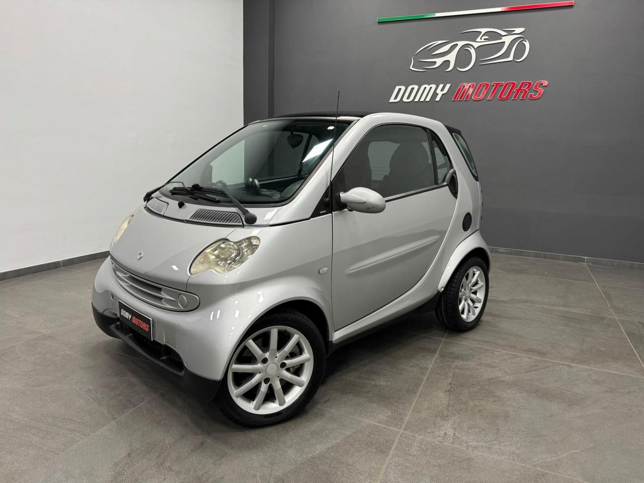 Smart ForTwo 700 coupé passion (45 kW)