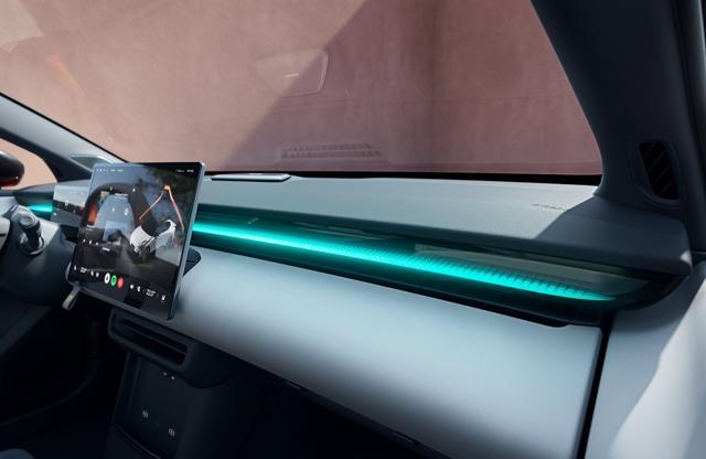 LYNK & CO 02 MORE FULL ELECTRIC AUTOMATICA