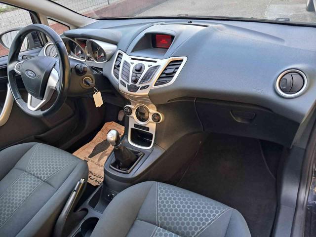 FORD Fiesta 1.6 TDCi 90CV 3 porte DPF Titanium neopatentati