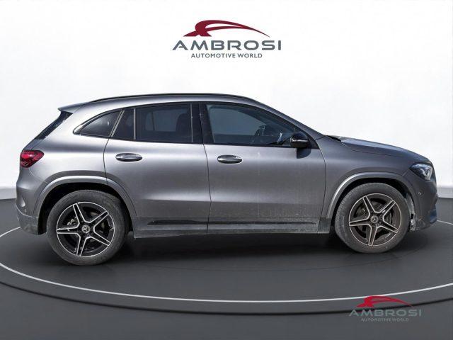 MERCEDES-BENZ GLA 180 180 d AMG Line auto