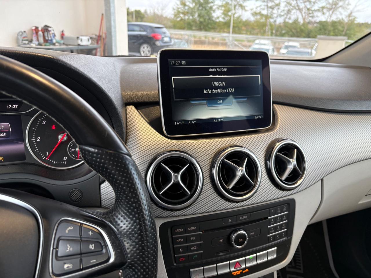 Mercedes-benz B 180 d Executive