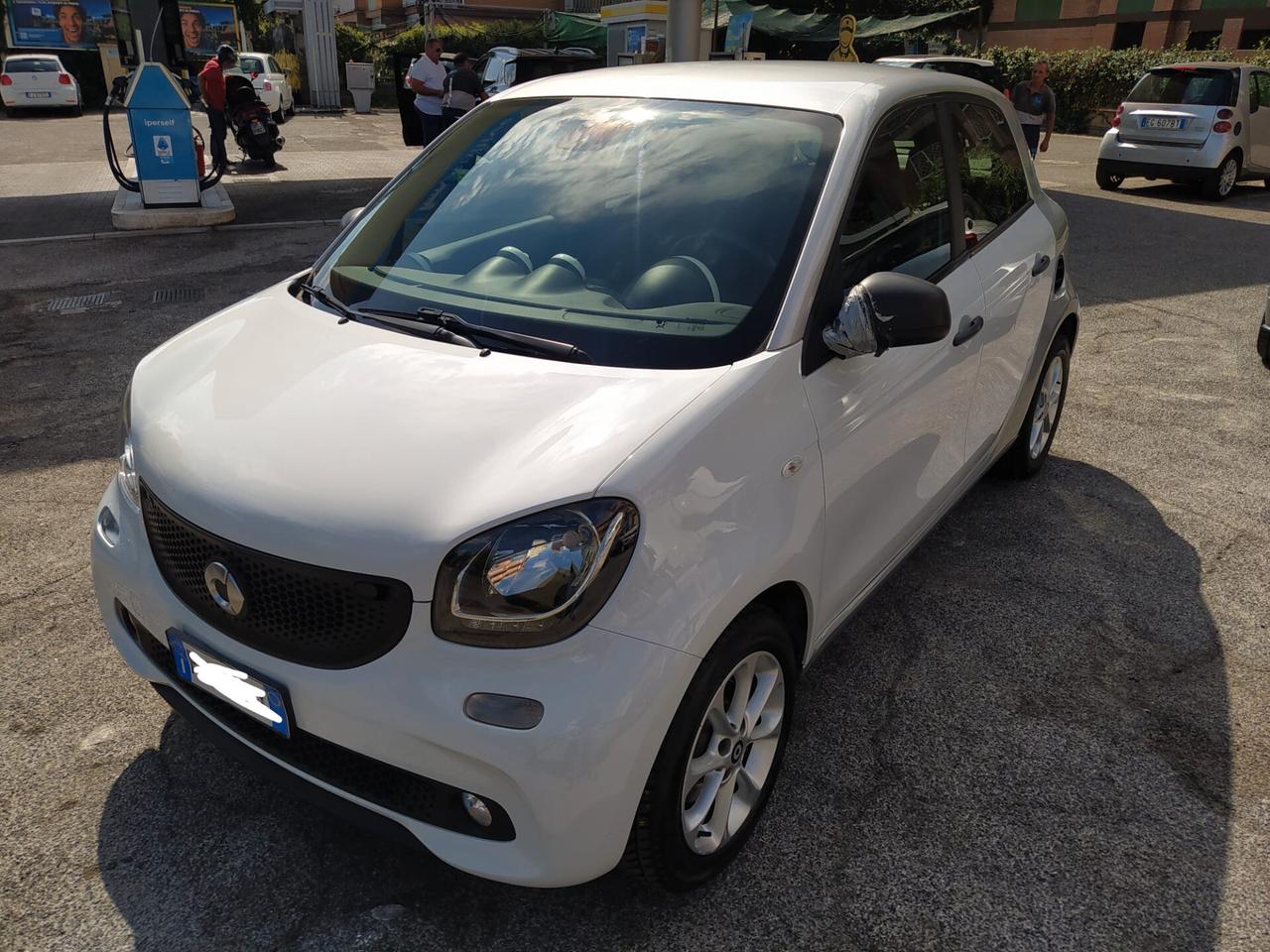 Smart ForFour 70 1.0 Youngster