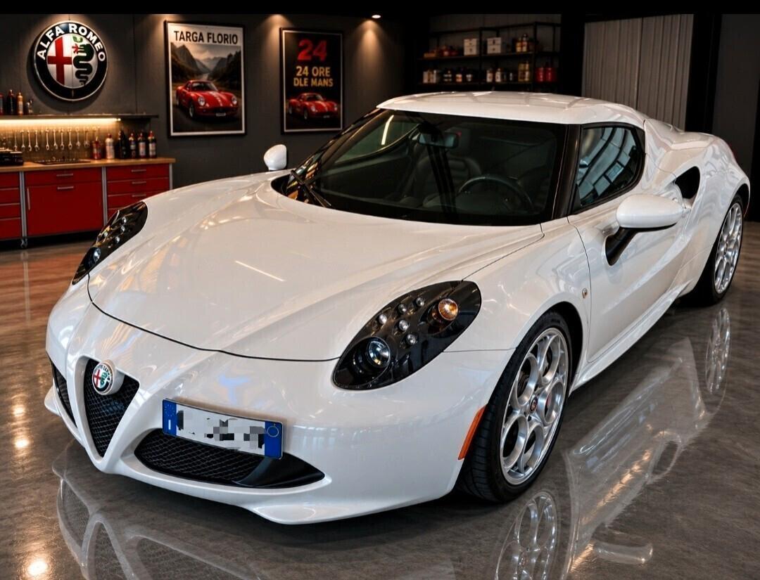 Alfa Romeo 4C 1750 TBi