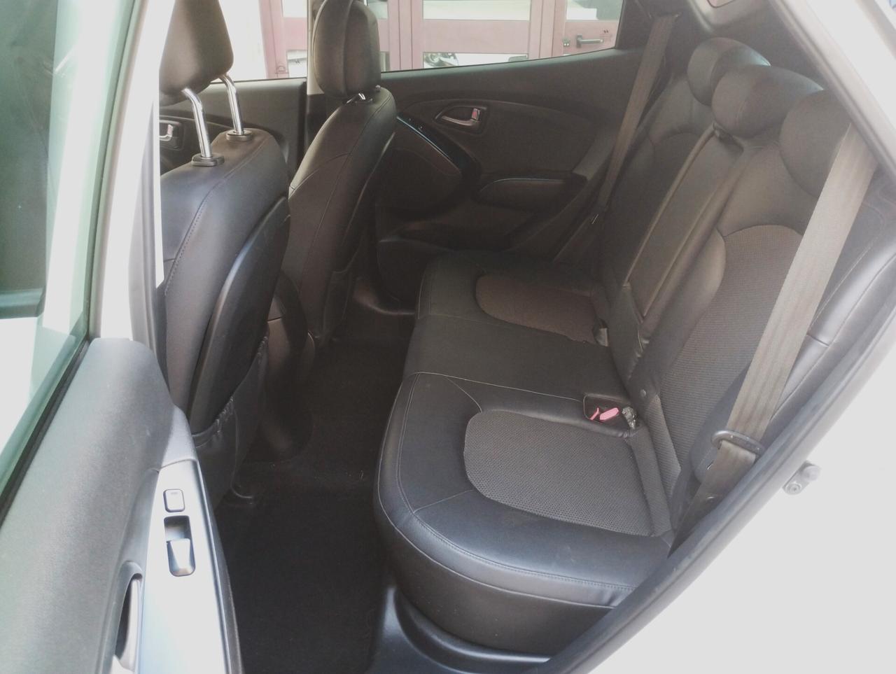 Hyundai iX35 1.7 CRDi 2WD Xpossible