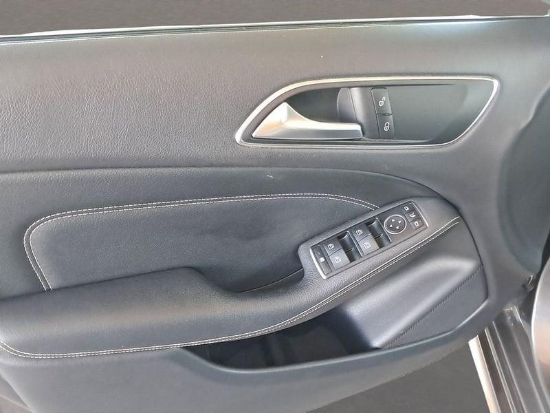 Mercedes-Benz Classe B B 180 d Automatic Sport