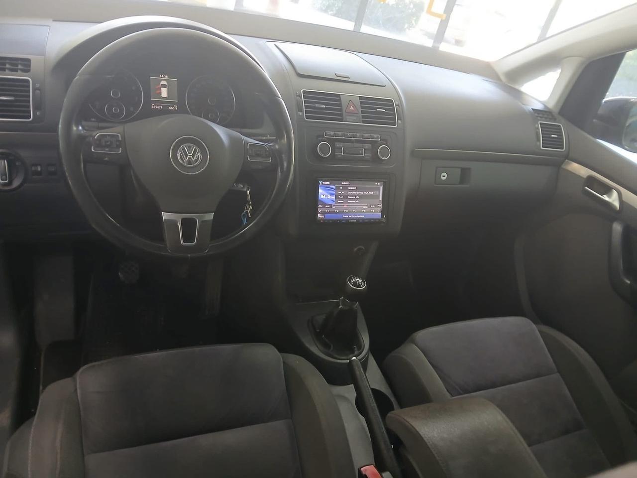 Volkswagen Touran Business 1.4 Highline EcoFuel 7 posti tetto navigatore full