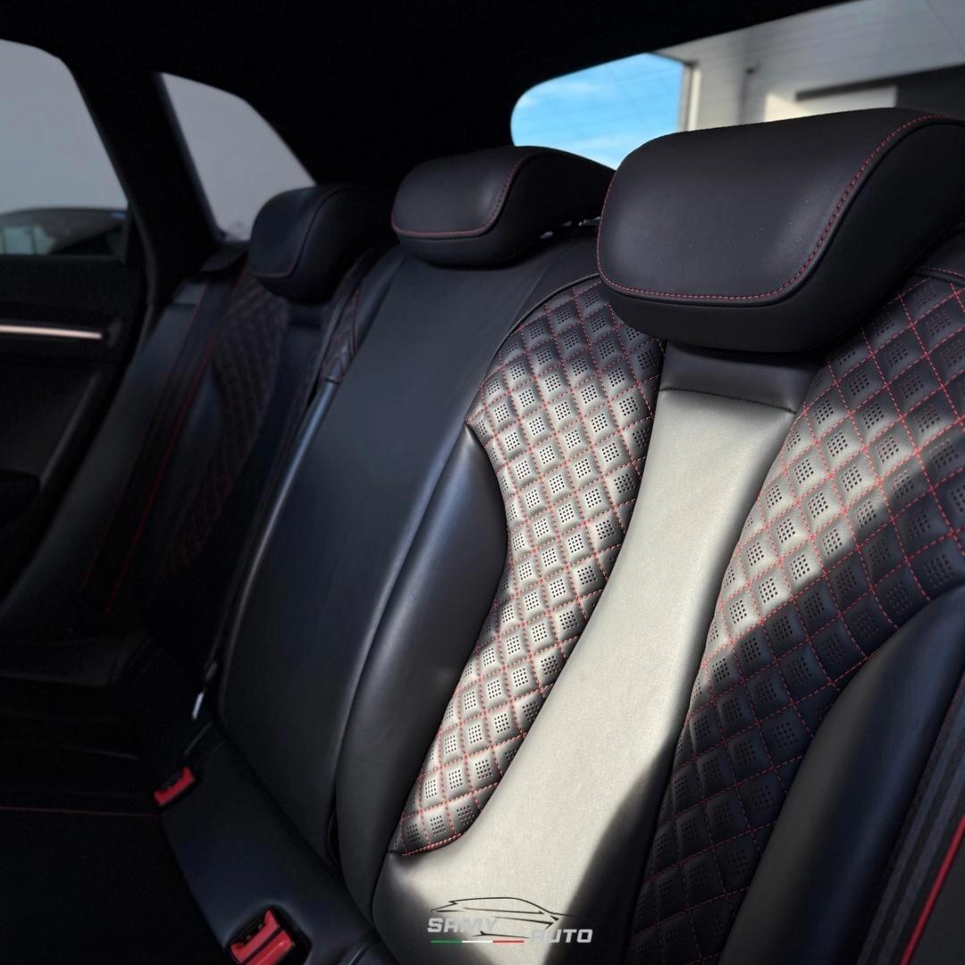 Audi RS3 Audi RS3 RS3 Sportback 2.5 tfsi quattro s-tronic