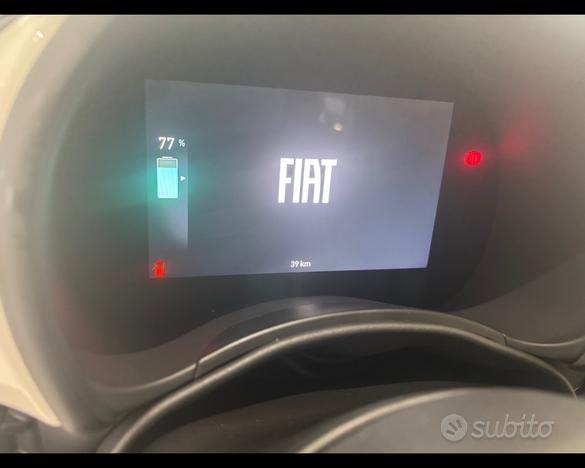 FIAT 500 Bev Hatchback My24 500e -320 Berli N71118