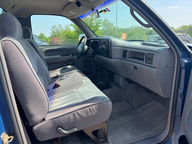 DODGE RAM RAM 5.9 V8 / SHORT CAB / 4X4 / GOMME 33''