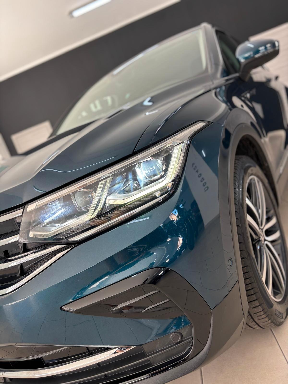 Volkswagen Tiguan 2.0 TDI 150 CV SCR DSG R-Line