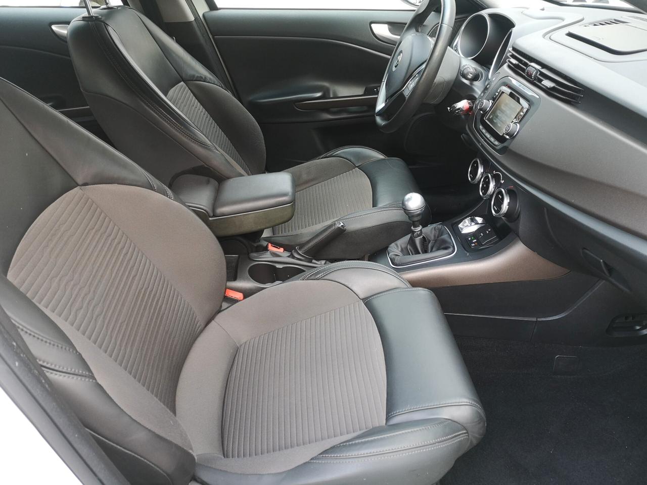 Alfa Romeo Giulietta 2.0 JTDm-2 150 CV Exclusive