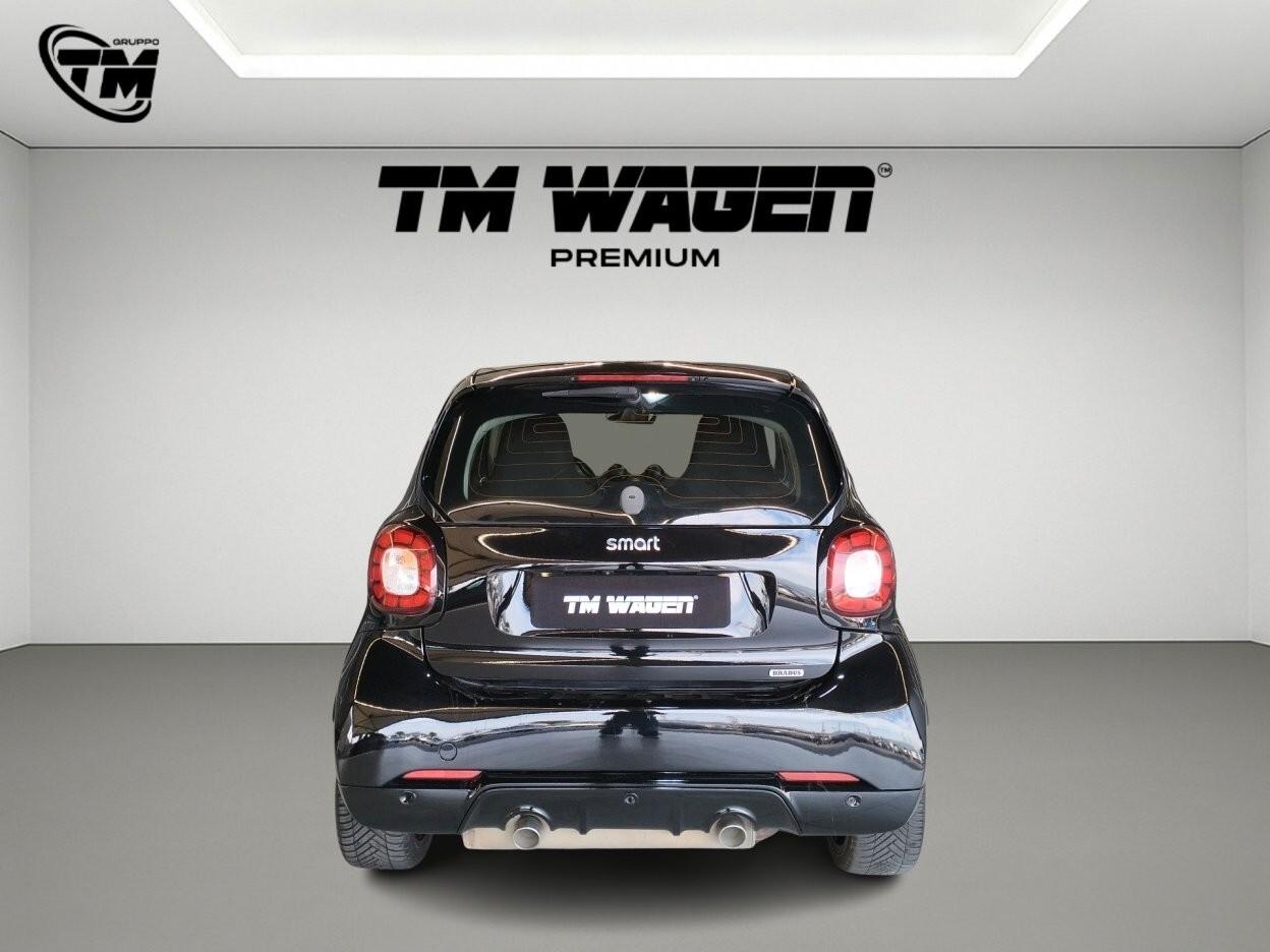 smart forTwo 0.9 t Brabus 109cv twinamic