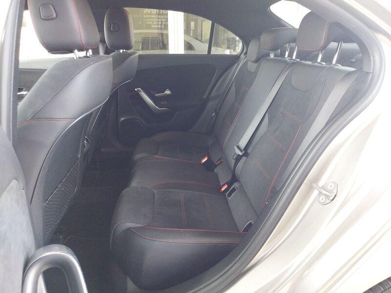 Mercedes-Benz Classe A A Sedan 180 d Automatic Premium NIGHT-PACK