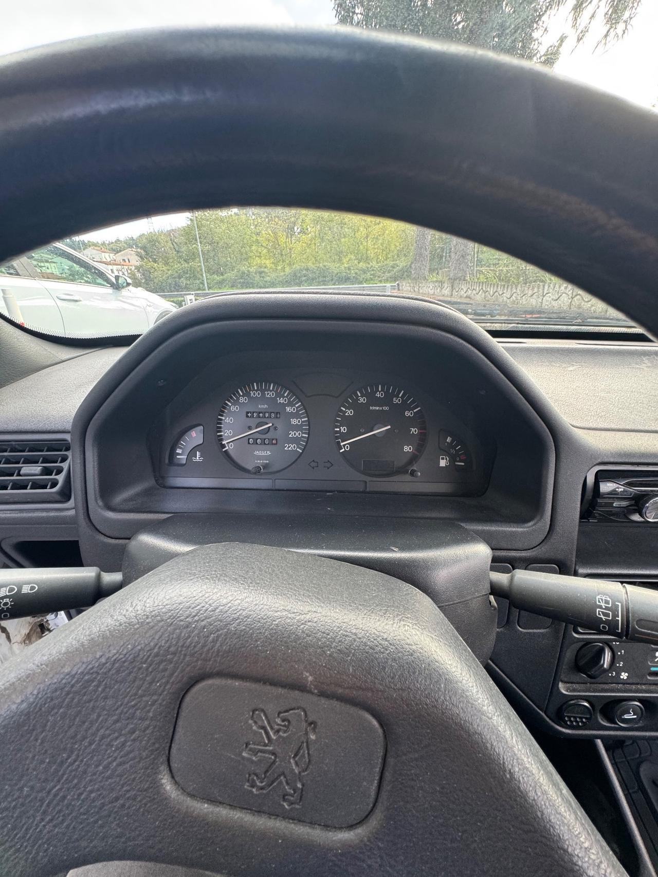 Peugeot 106 1.1i cat 5 porte XR