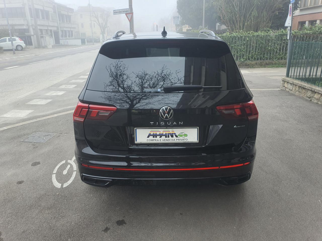 Volkswagen Tiguan 2.0 TDI 150 CV SCR DSG 4MOTION R-Line