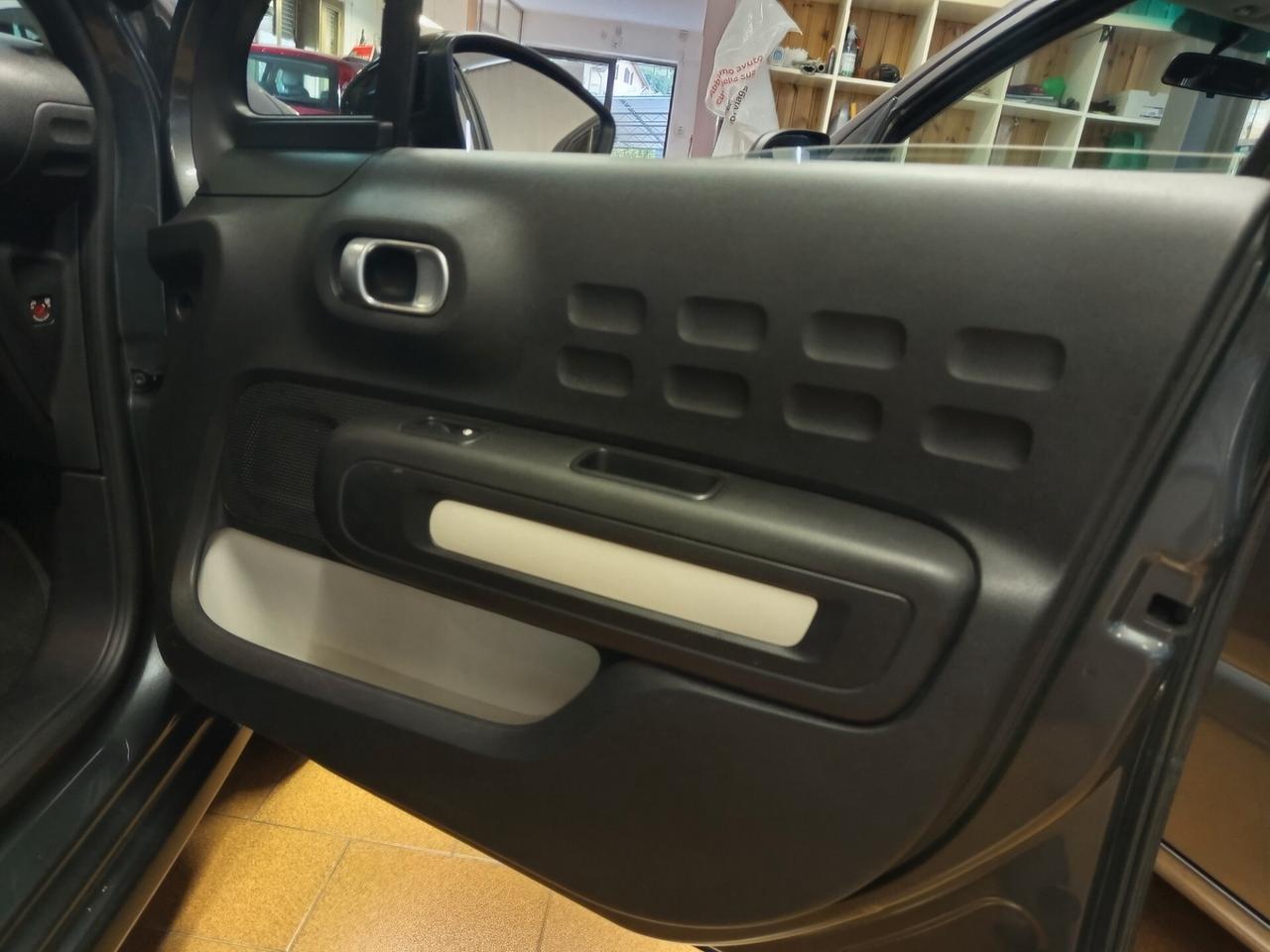 Citroen C3 1.2 benzina, 77 mila chilometri ok neopatentati