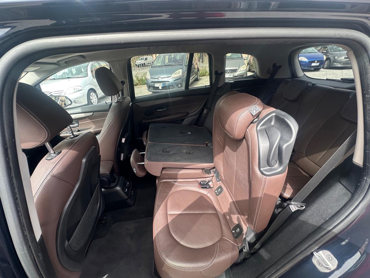 Bmw Serie 2 Gran Tourer 220d Luxury aut.